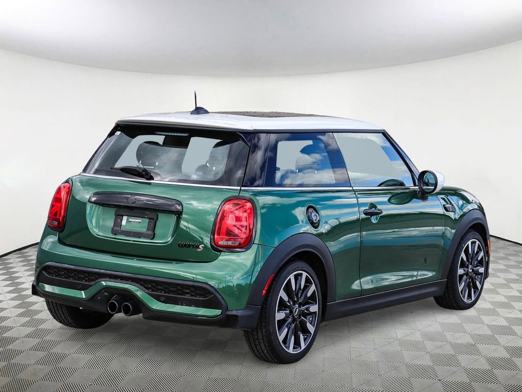Used 2023 MINI Cooper S image 5