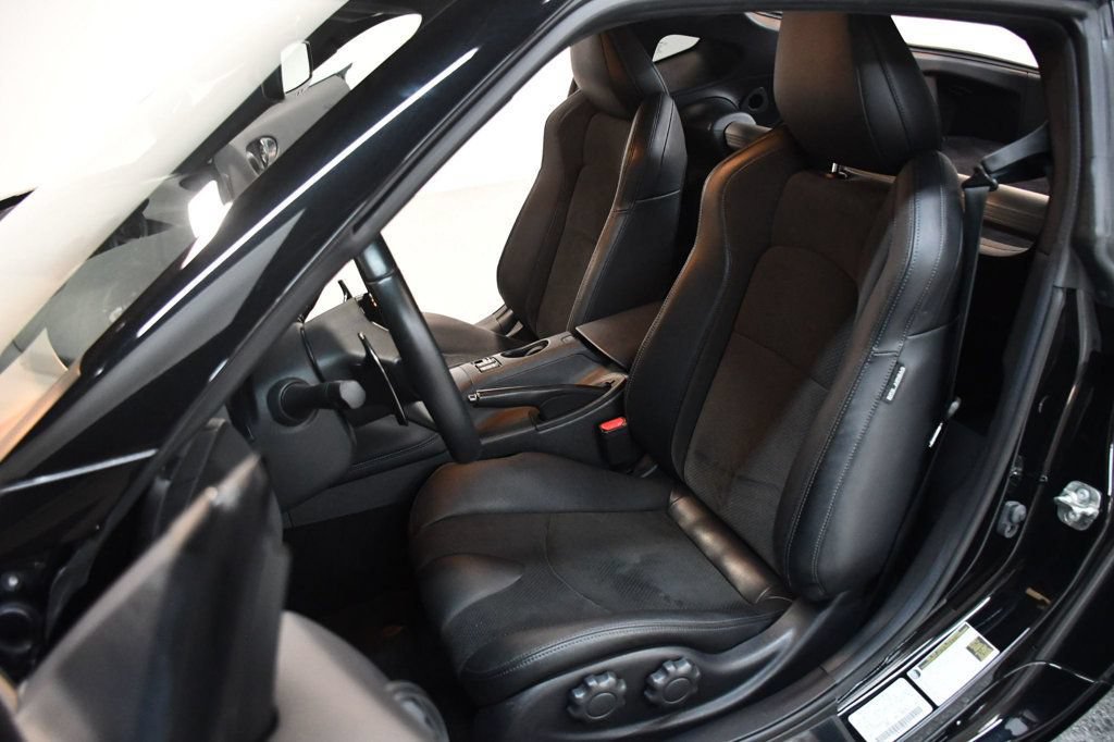 Used 2024 Nissan Z Performance w/ Floor Mat Package RWD image 28