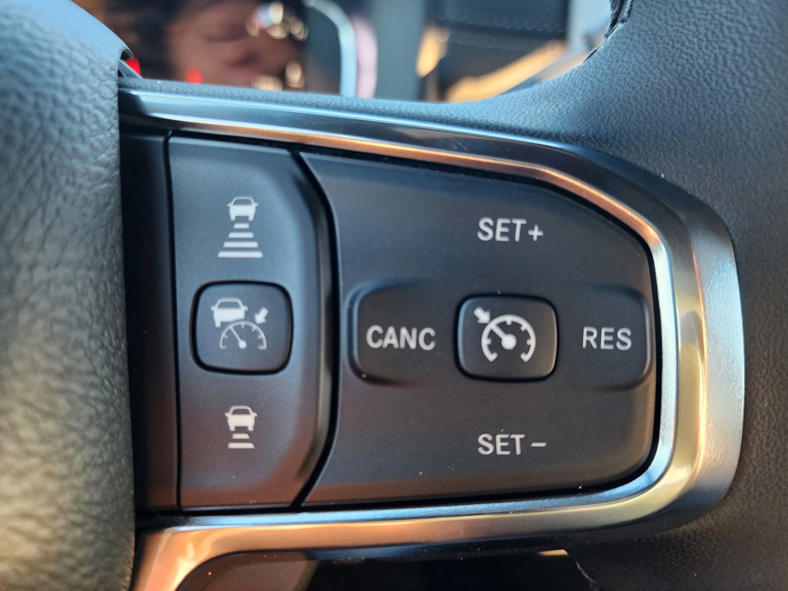 New 2026 RAM 3500 Laramie AWD/4WD image 17