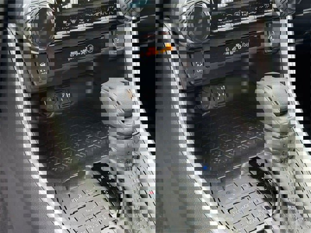 Used 2025 Toyota RAV4 LE image 21