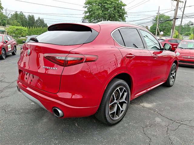 Used 2021 Alfa Romeo Stelvio Ti w/ Active Assist 2 Package TI image 6