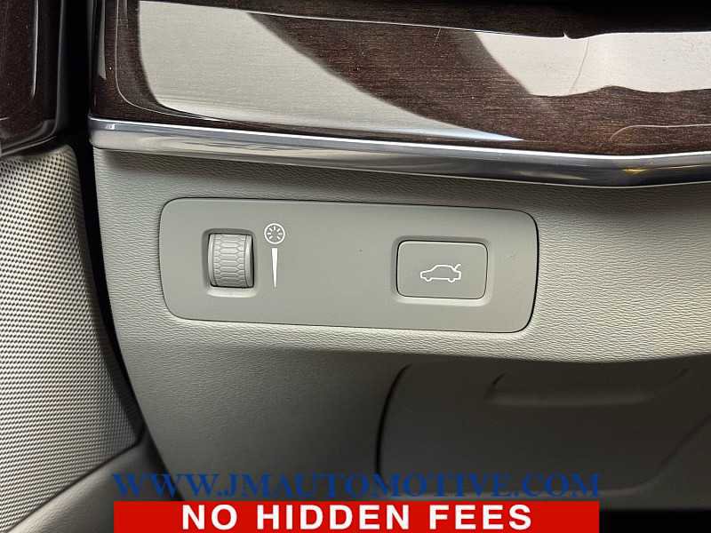 Used 2019 Volvo XC90 T6 Momentum w/ Advanced Package AWD/4WD image 38