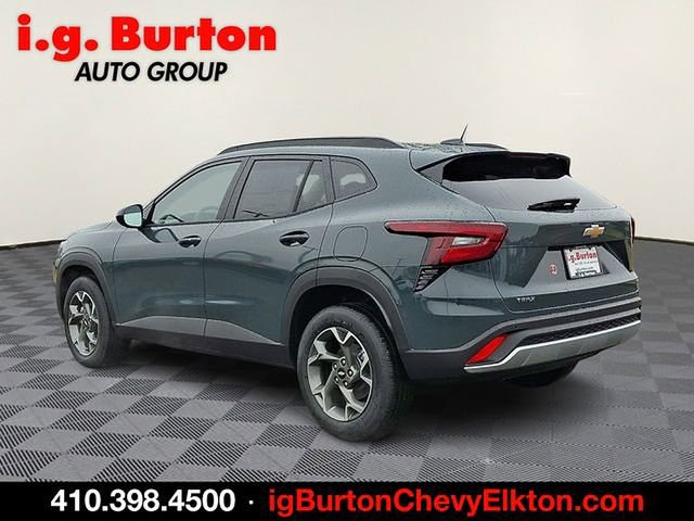 New 2026 Chevrolet Trax LT w/ Driver Confidence Package image 3