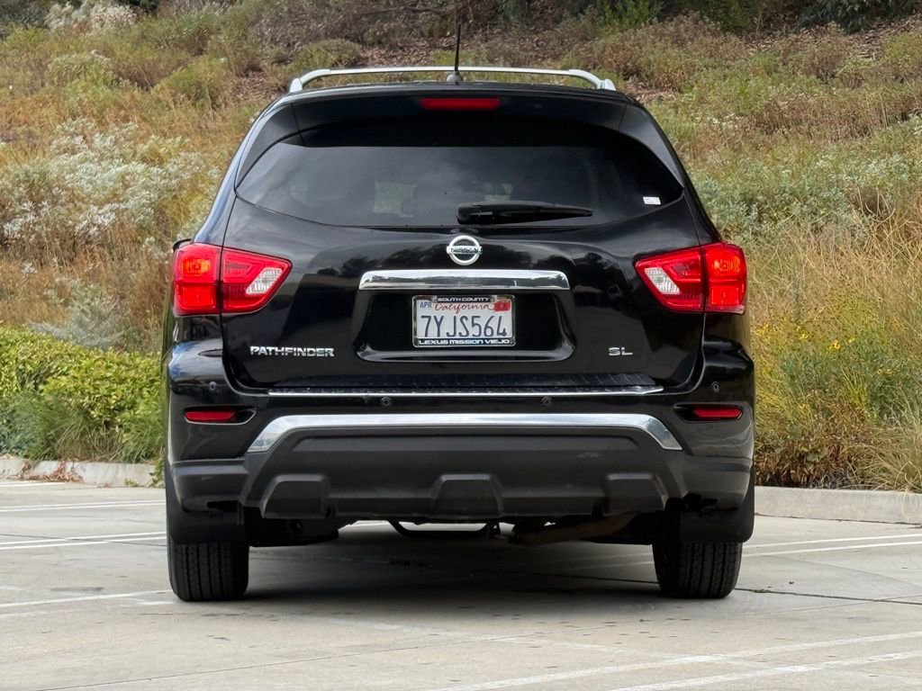 Used 2017 Nissan Pathfinder SL FWD image 12