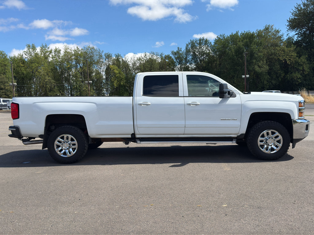 Used 2018 Chevrolet Silverado 3500 LT w/ LT Convenience Package AWD/4WD image 28