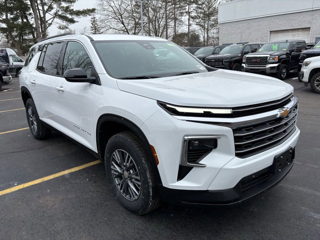 New 2026 Chevrolet Traverse LT w/ LPO, Floor Liner Package