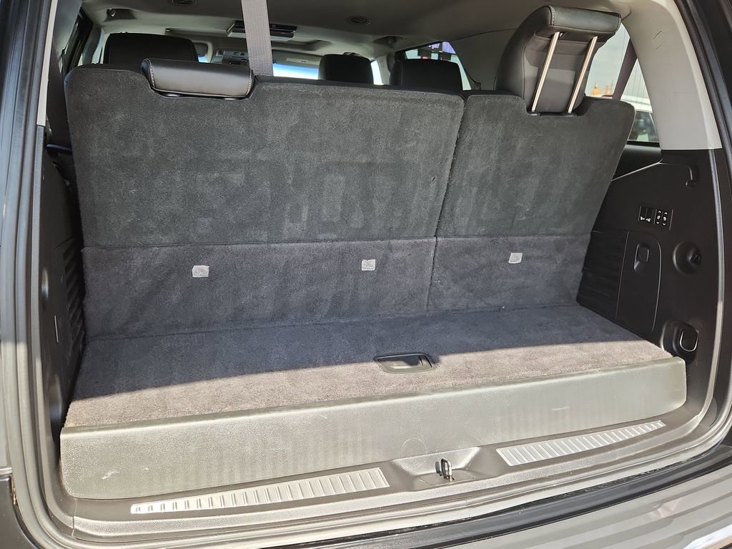 Used 2017 Chevrolet Tahoe Premier image 16