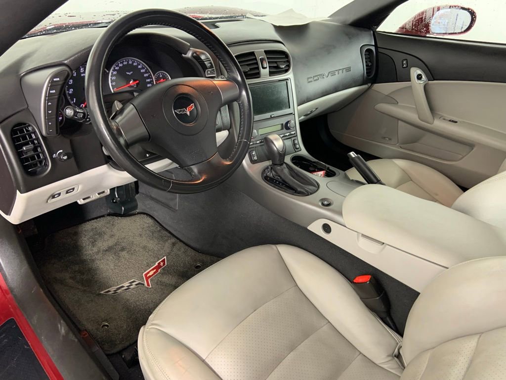 Used 2006 Chevrolet Corvette Coupe w/ Preferred Equipment Group RWD image 14