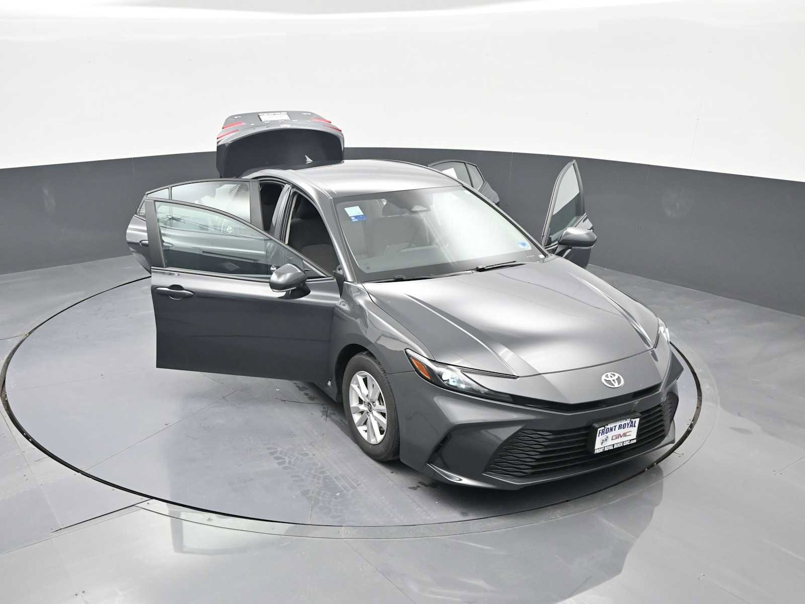 Used 2025 Toyota Camry LE w/ Convenience Package FWD image 40