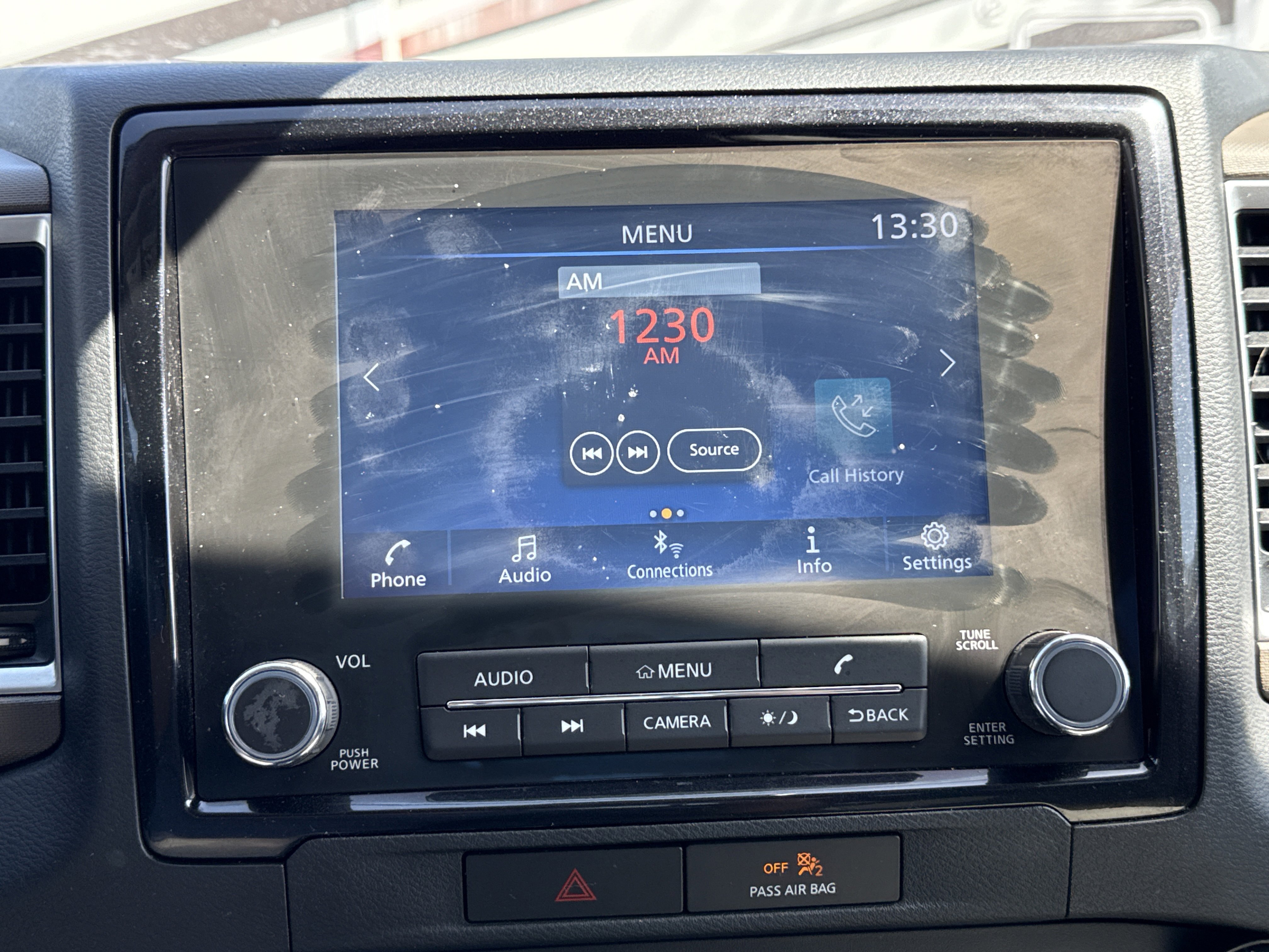 Used 2022 Nissan Frontier SV image 16