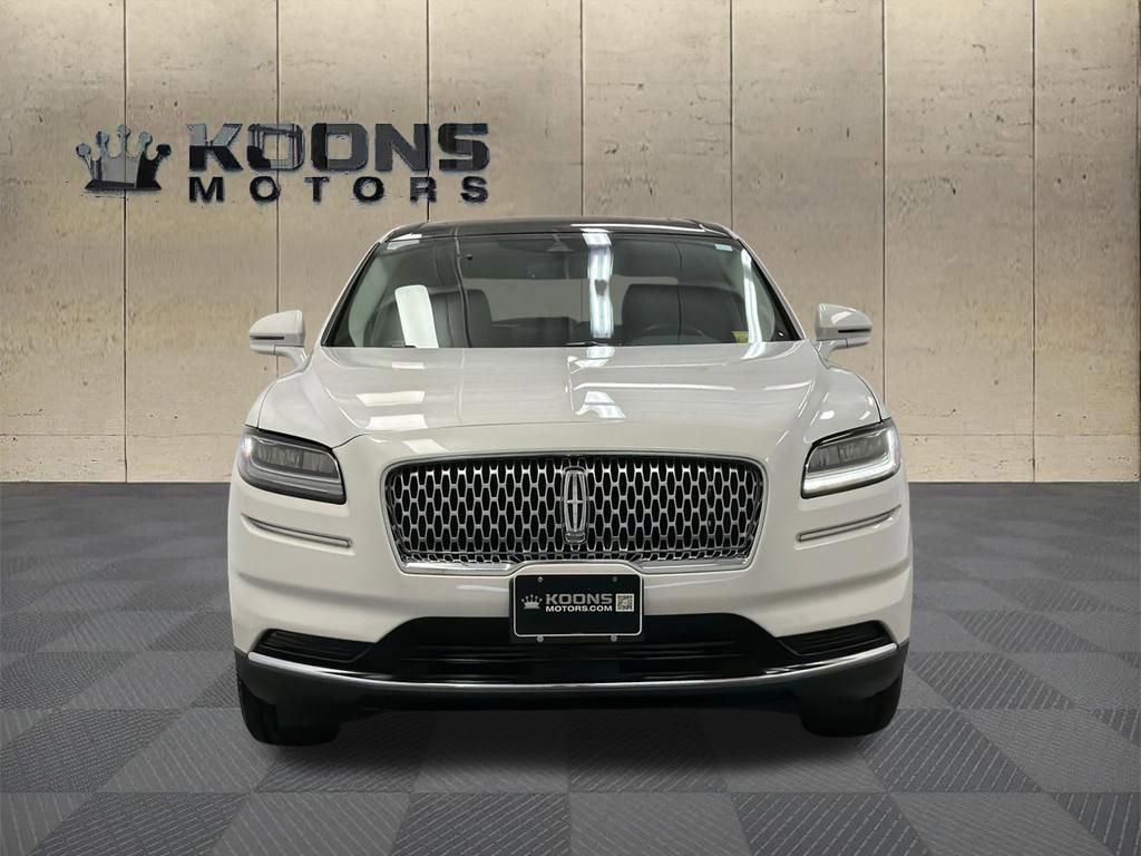 Used 2022 Lincoln Nautilus Reserve FWD image 3