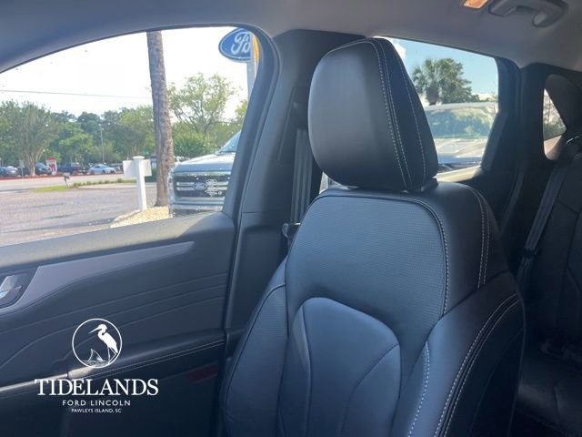 New 2025 Ford Escape SE w/ PHEV Premium Package image 23