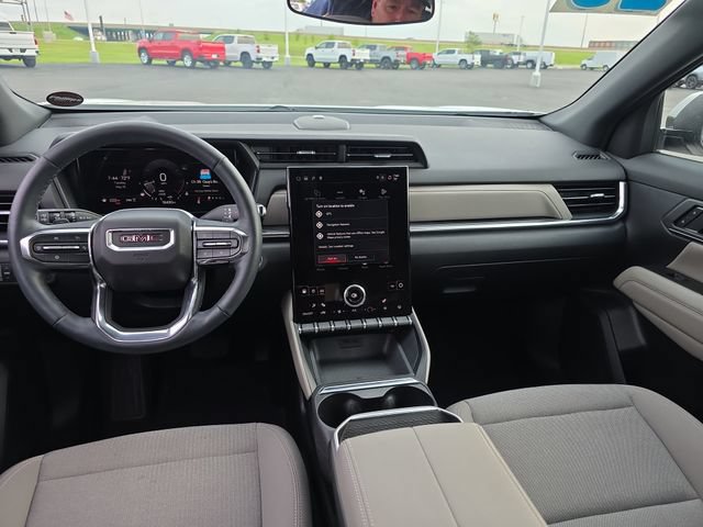 Used 2025 GMC Terrain Elevation AWD/4WD image 12