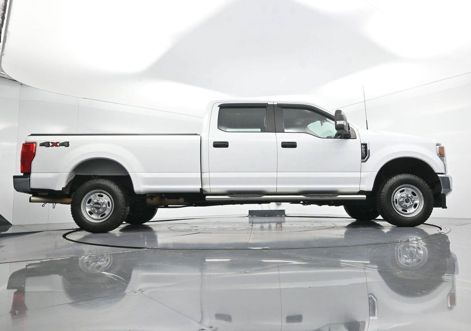 Used 2022 Ford F250 XL w/ Power Equipment Group AWD/4WD image 50
