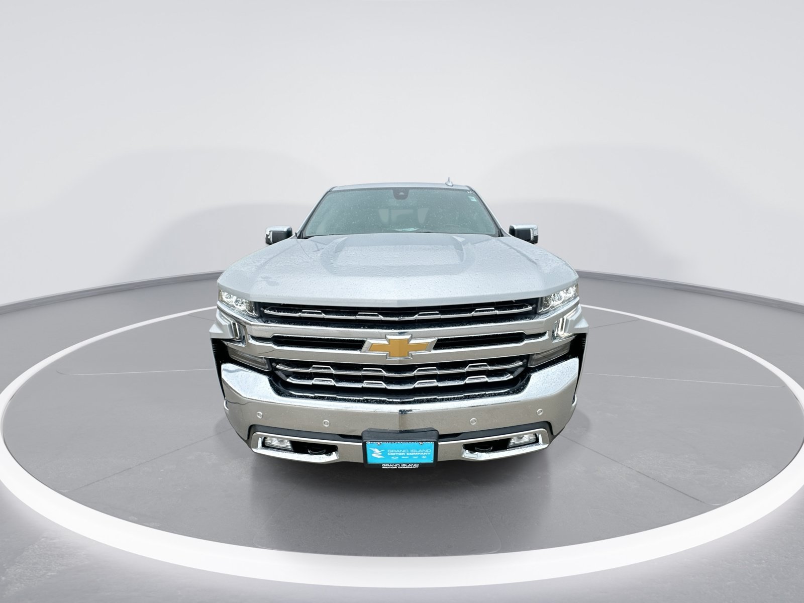 Used 2021 Chevrolet Silverado 1500 LTZ w/ LTZ Premium Package AWD/4WD image 3