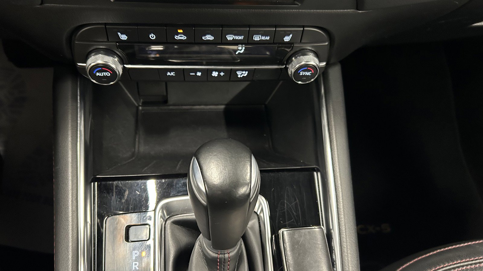 Used 2024 MAZDA CX-5 Carbon Edition image 33