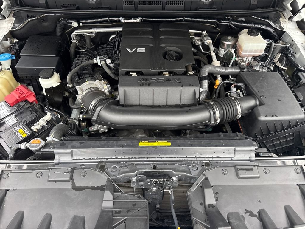 Used 2022 Nissan Frontier SV w/ Technology Package image 28