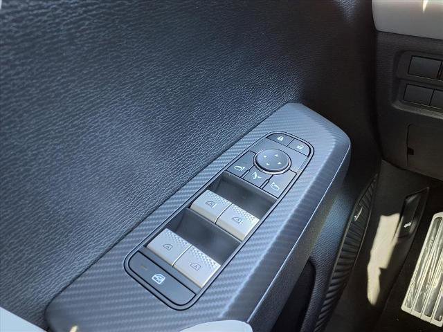 New 2026 Mitsubishi Outlander SEL image 21