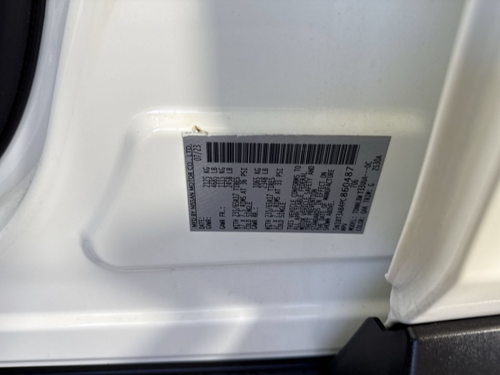 Used 2023 Nissan Rogue S AWD/4WD image 36