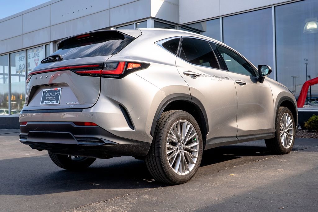 Used 2025 Lexus NX 350h AWD w/ Accessory Package (2T) image 9