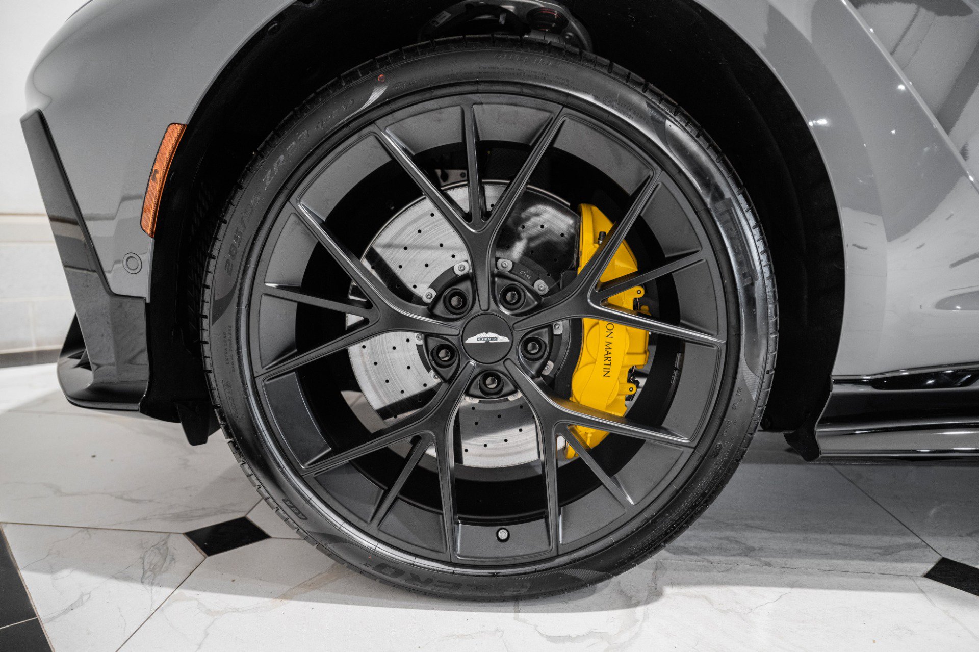 New 2026 Aston Martin DBX S AWD/4WD image 4