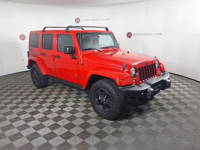 Used 2017 Jeep Wrangler Unlimited Sahara AWD/4WD image 3