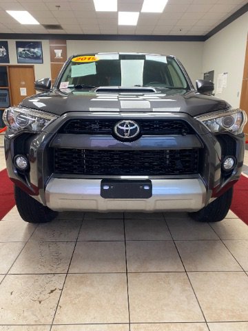 Used 2019 Toyota 4Runner TRD Off-Road image 5