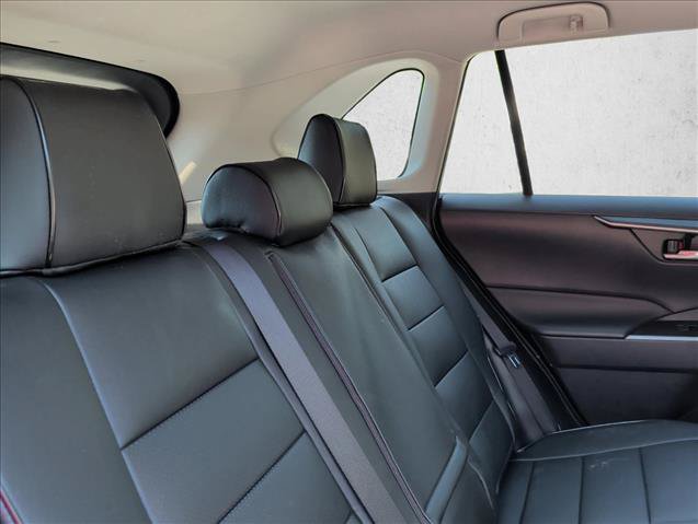 Used 2022 Toyota RAV4 XLE AWD/4WD image 21