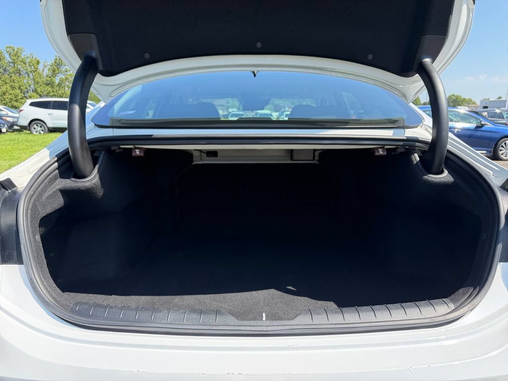 Used 2025 Hyundai Sonata SEL FWD image 24
