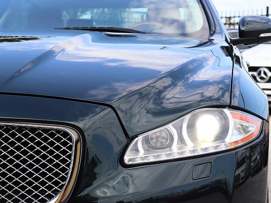 Used 2015 Jaguar XJ L Portfolio AWD/4WD image 10