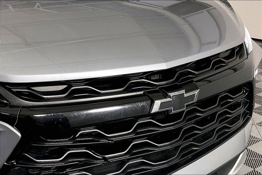 Used 2024 Chevrolet Blazer LT w/ Convenience Package FWD image 38