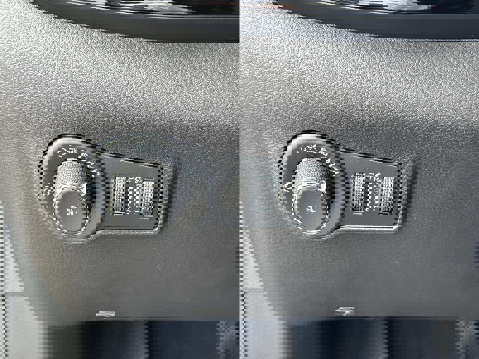 Used 2023 Jeep Compass Altitude w/ Sun and Sound Group image 48