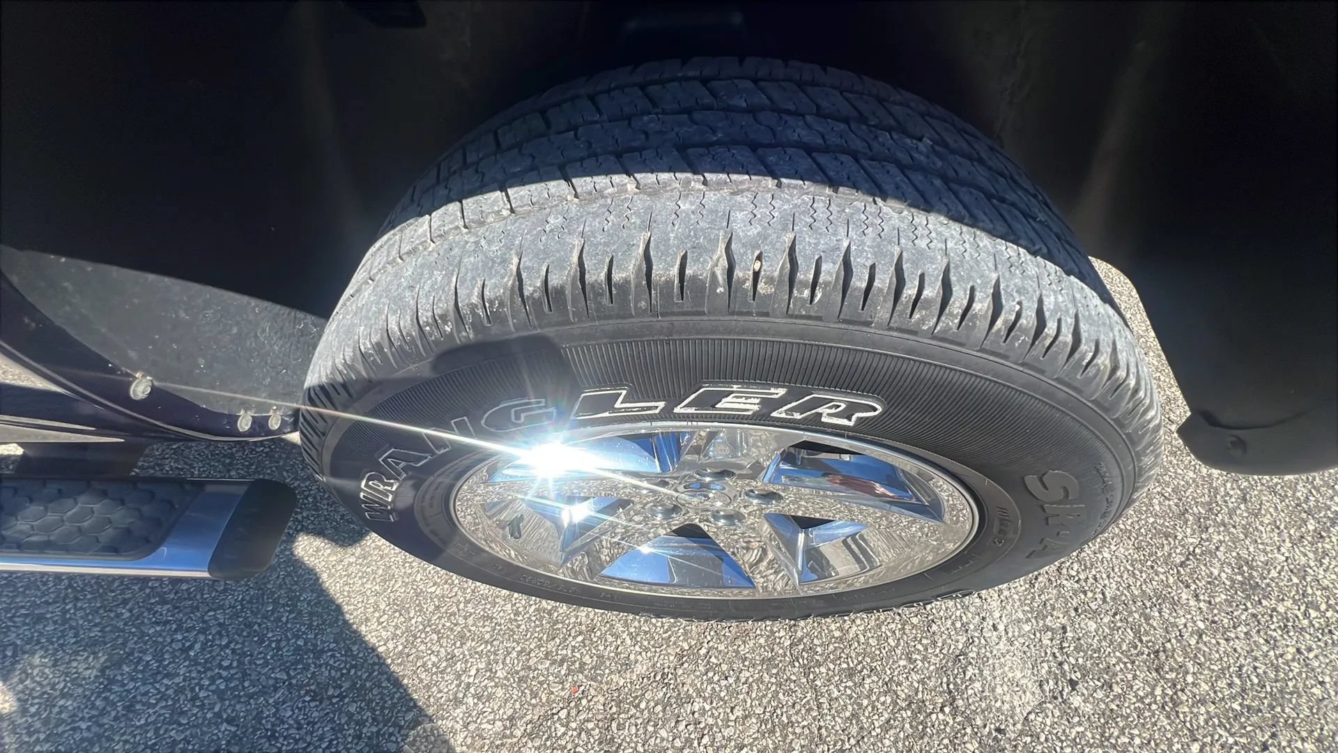 Used 2016 RAM 1500 Express AWD/4WD image 9