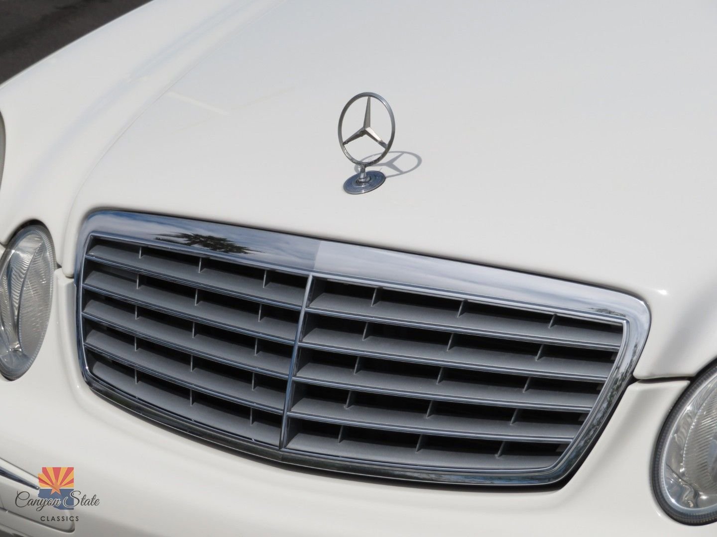 Used 2003 Mercedes-Benz E 500 Sedan w/ X2 Opt Pkg image 37