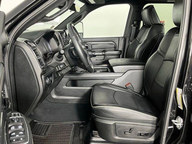 Used 2023 RAM 2500 Limited image 27