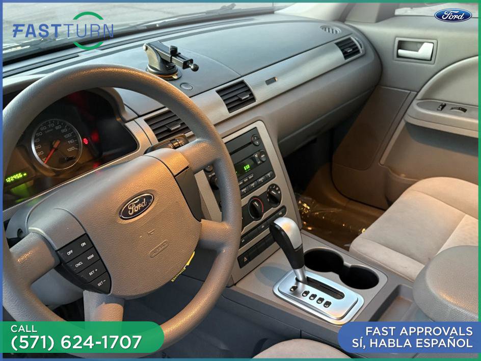 Used 2006 Ford Five Hundred SE FWD image 16