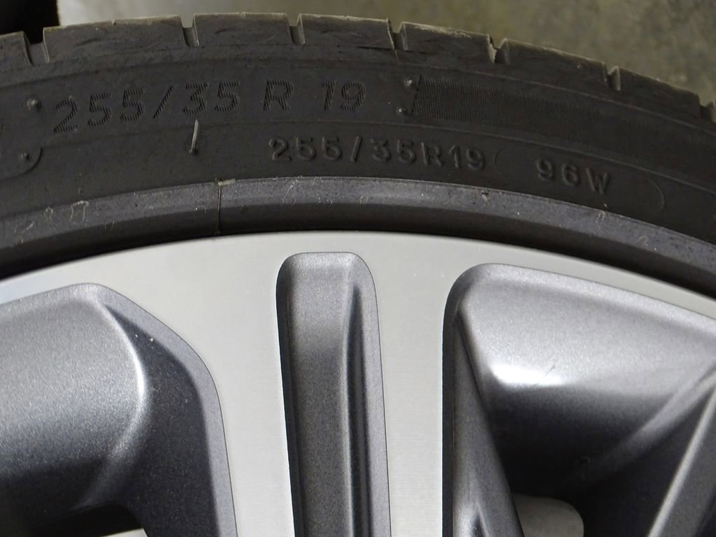 Used 2024 Genesis G70 2.5T w/ Sport Prestige Package image 47