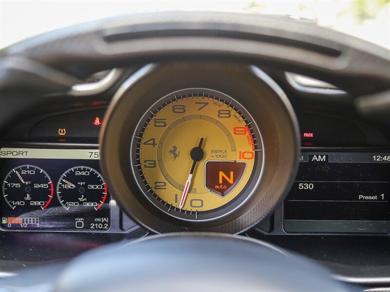 Used 2013 Ferrari 458 Spider RWD image 49