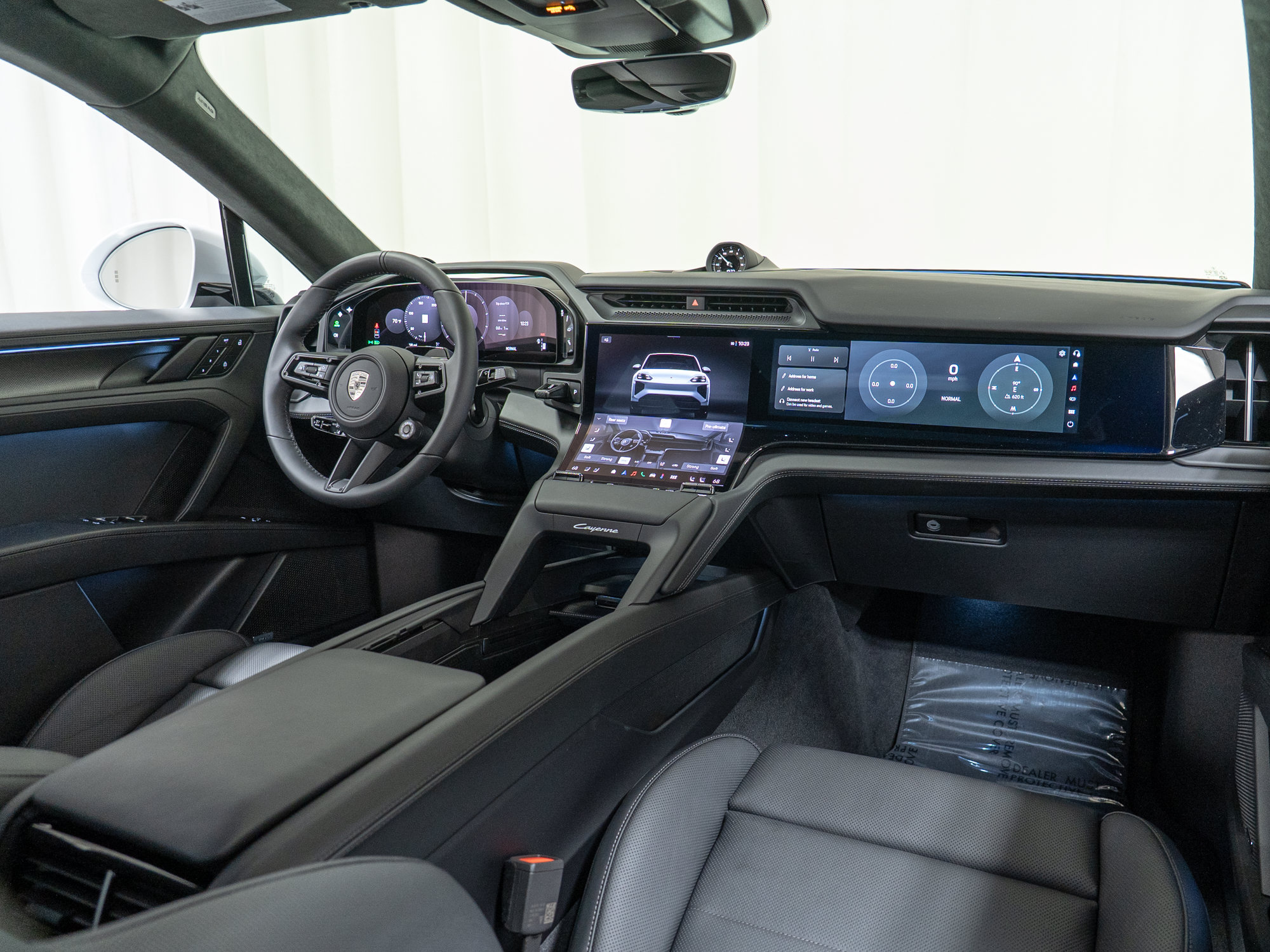 New 2026 Porsche Cayenne Turbo AWD/4WD image 26