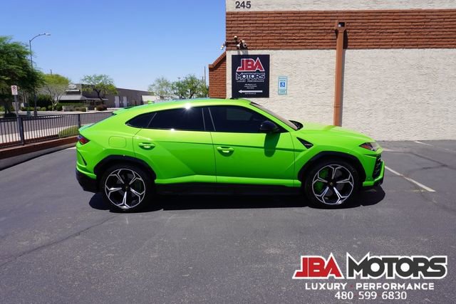 Used 2021 Lamborghini Urus AWD/4WD image 88