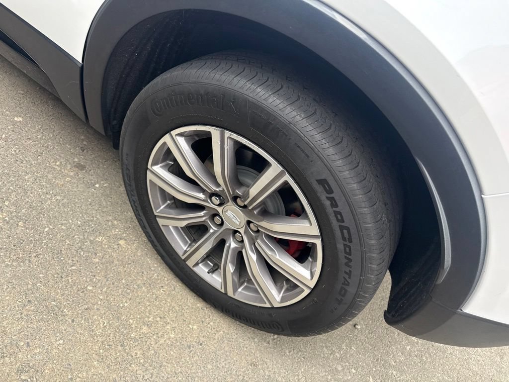 Used 2021 Cadillac XT4 Sport FWD image 3