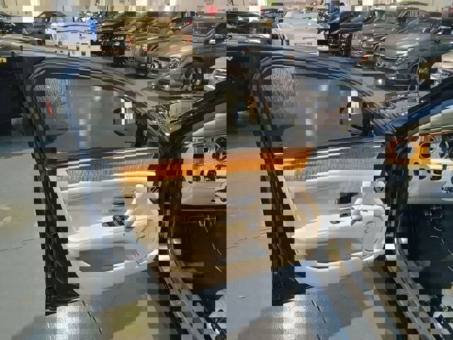 Used 2015 Bentley Flying Spur V8 image 20