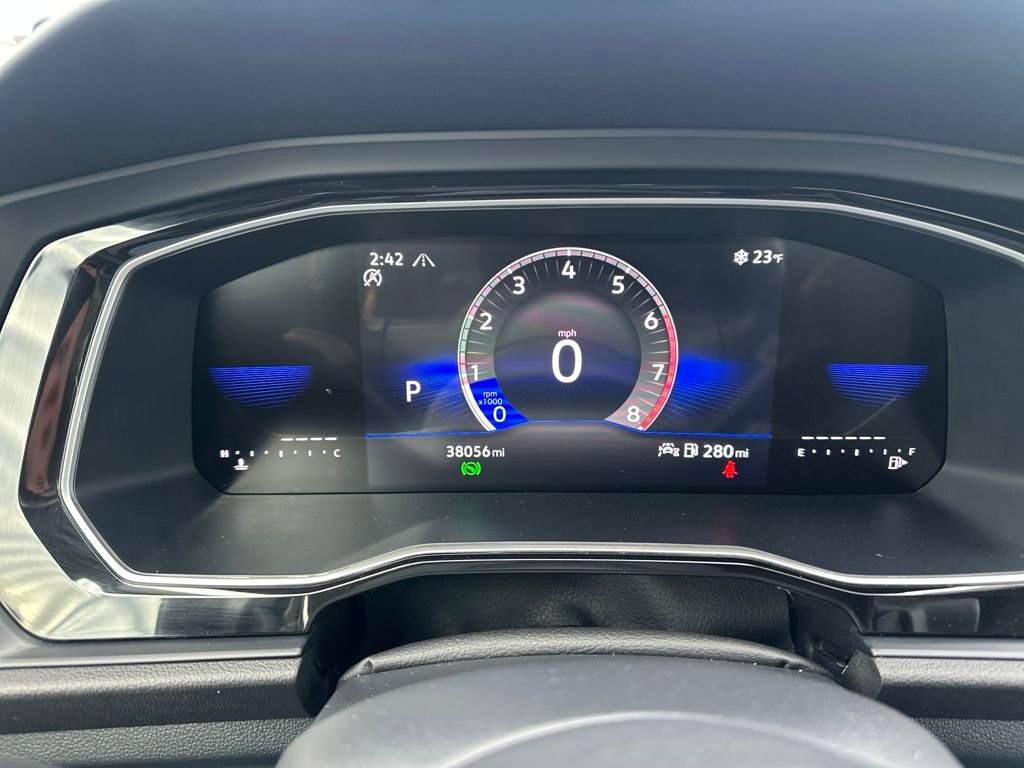 Used 2024 Volkswagen Jetta SE image 13