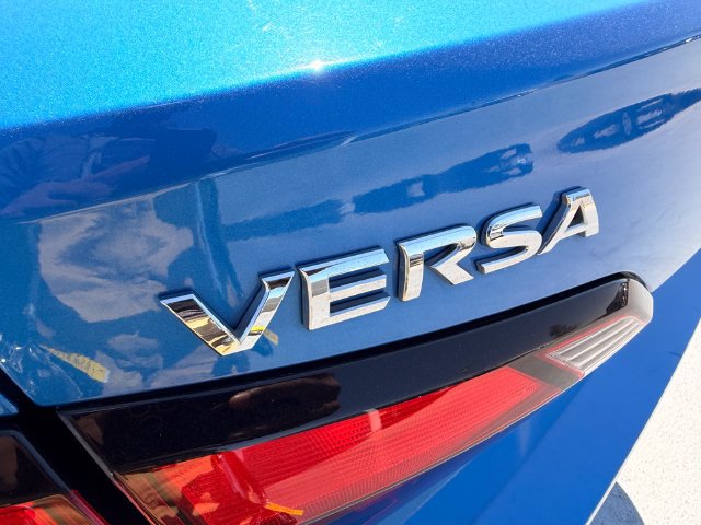 Used 2024 Nissan Versa S FWD image 25
