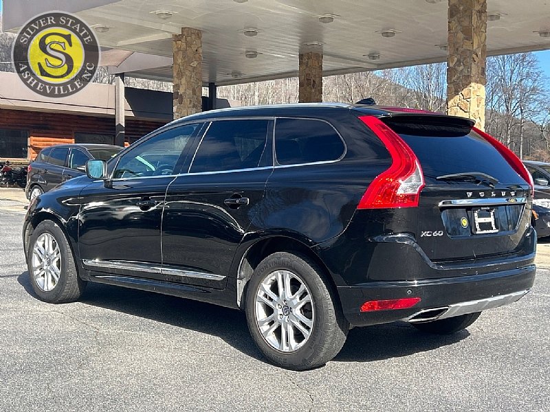 Used 2015 Volvo XC60 T5 Platinum w/ Climate Package FWD image 4
