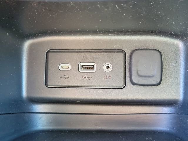 Certified 2023 Chevrolet Equinox LT FWD image 34