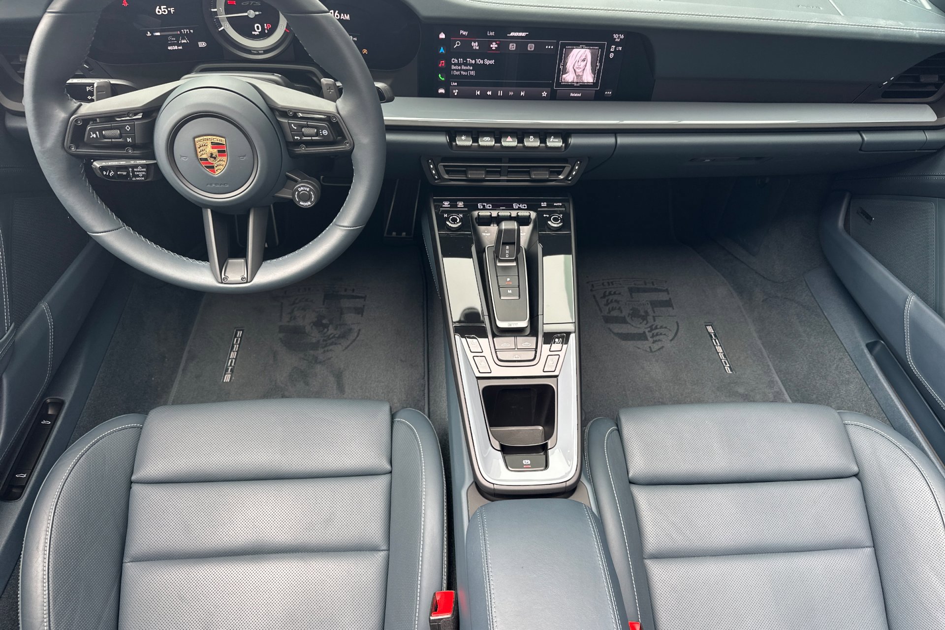 Certified 2024 Porsche 911 Carrera GTS image 6