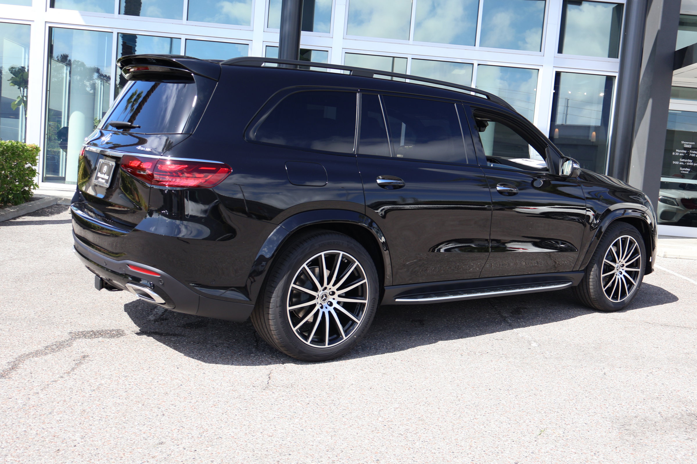 New 2026 Mercedes-Benz GLS 580 4MATIC image 7