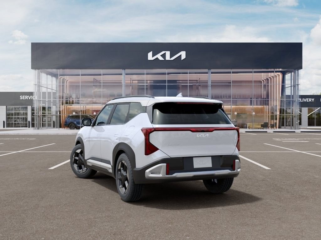 New 2027 Kia Seltos EX FWD image 6