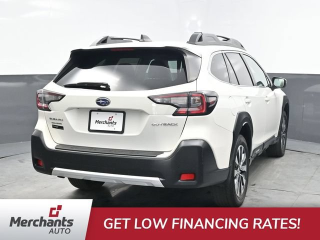 Used 2023 Subaru Outback Limited AWD/4WD image 7